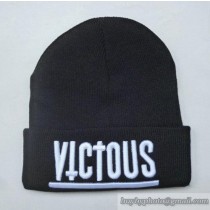 VICTOUS Beanies Black 01